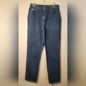 Lee 90s Mom Jeans in a Medium Wash, Size 12 Long‎
